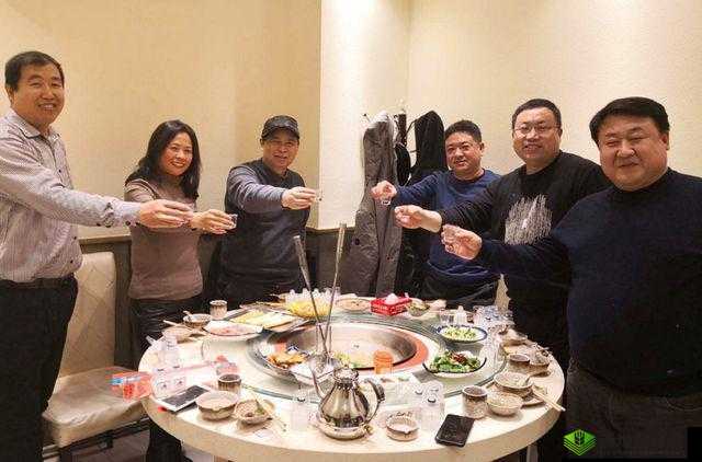 部长和老公来家里吃饭在哪里看:快来一起了解具体情况
