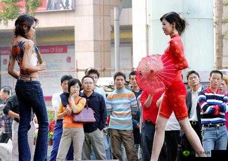 langyou 夜战小模特:一场别开生面的模特之战